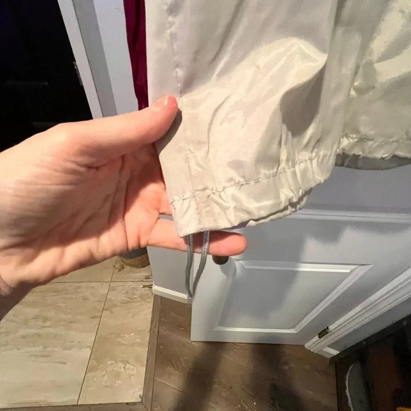 Adidas Windbreaker - Large - Picture 3 of 6